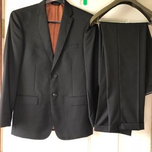 Men’s black suit 29/34